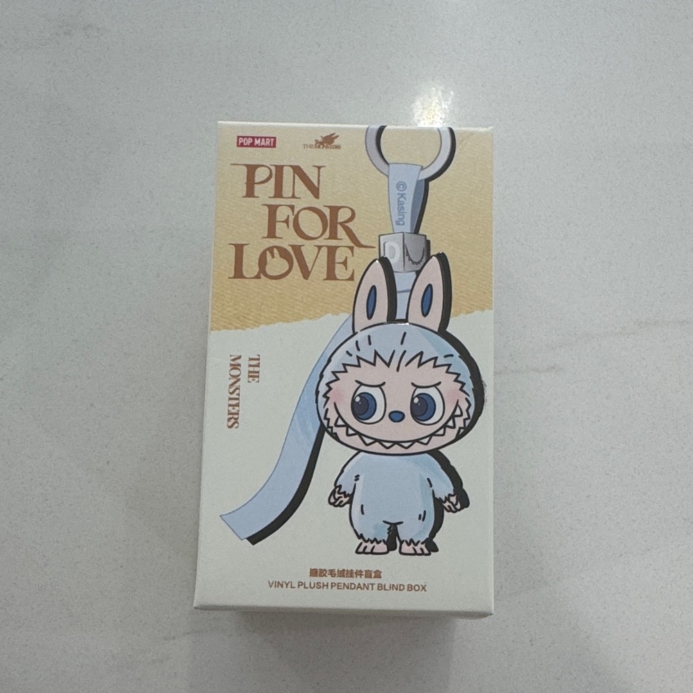 Pop Mart Pin for Love Vinyl Plush Pendant Blind Box letter F